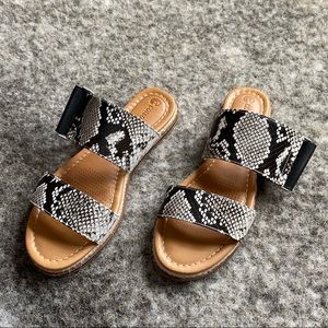 Corso Como Slides Snakeskin Sz. 6.5 Espadrille